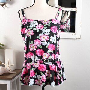 🏷️ $5 SALE Gloria Vanderbilt Floral Swim Top Tankini - No Size - Guessing Large
